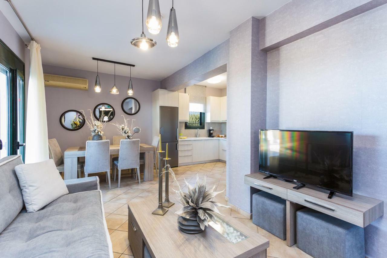 Evangelos Villas, Lavish Touch, By Thinkvilla Angeliana  Eksteriør bilde
