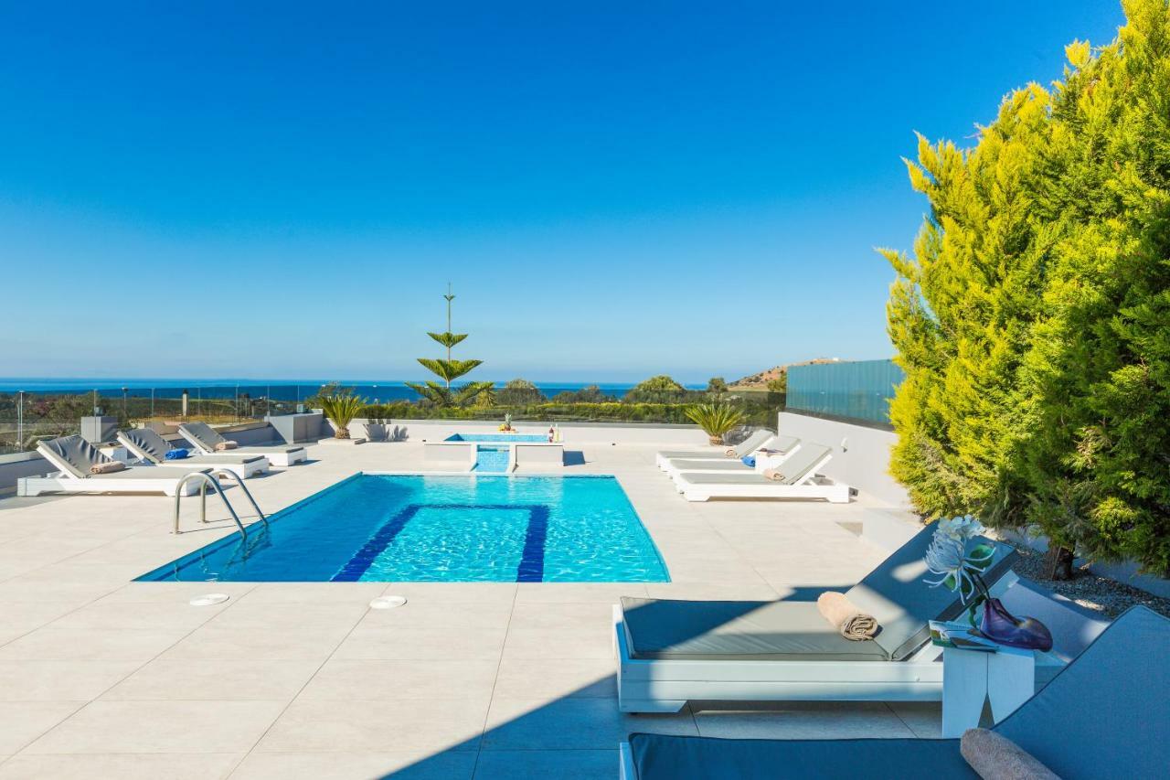 Evangelos Villas, Lavish Touch, By Thinkvilla Angeliana  Eksteriør bilde