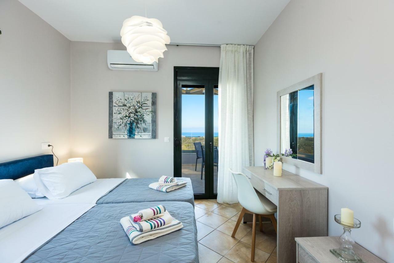 Evangelos Villas, Lavish Touch, By Thinkvilla Angeliana  Eksteriør bilde