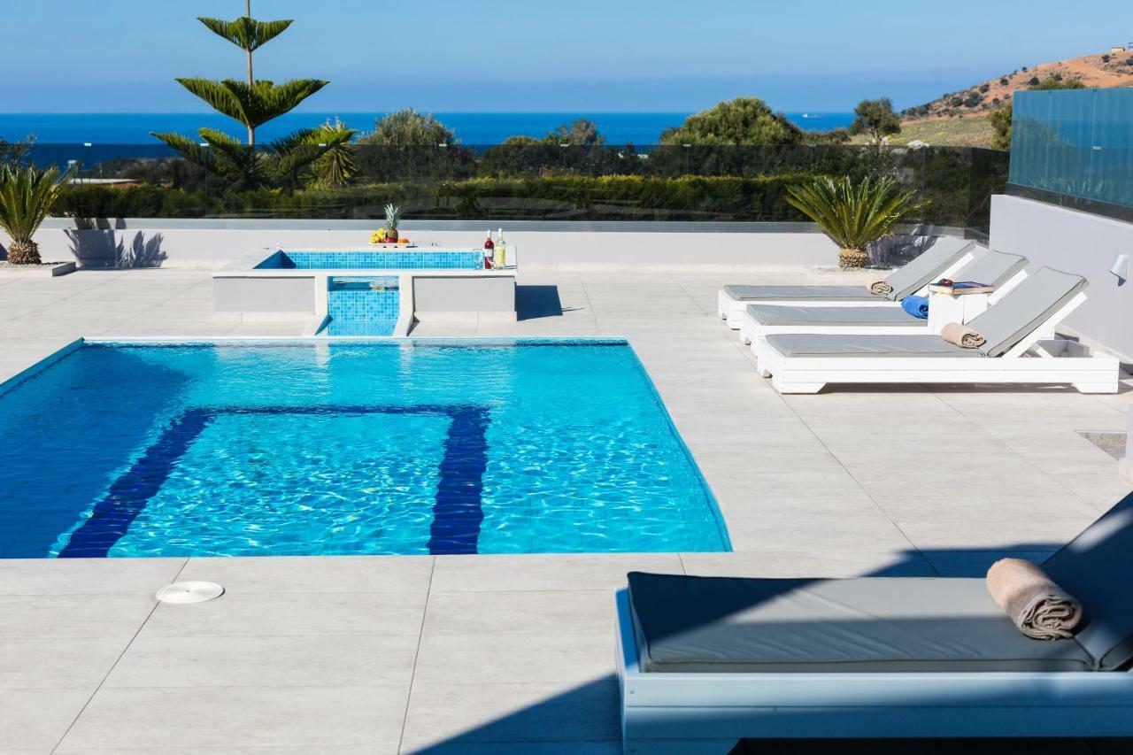 Evangelos Villas, Lavish Touch, By Thinkvilla Angeliana  Eksteriør bilde